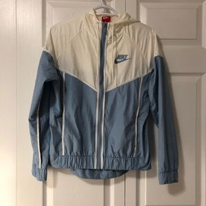 nike windbreaker